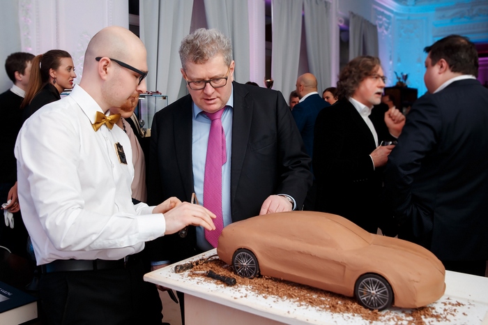   Porsche Russland -  