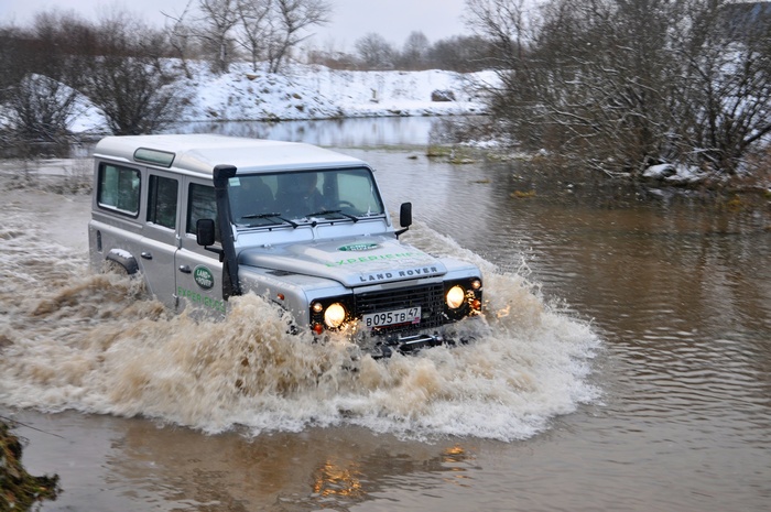 Land Rover Defender