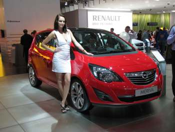 Opel объявил российские цены на новую Meriva