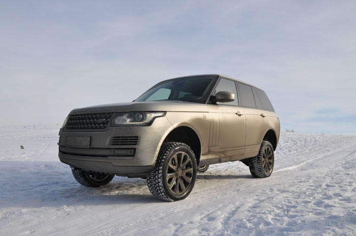 Поднатая пневмоподвеска Range Rover Supercharged