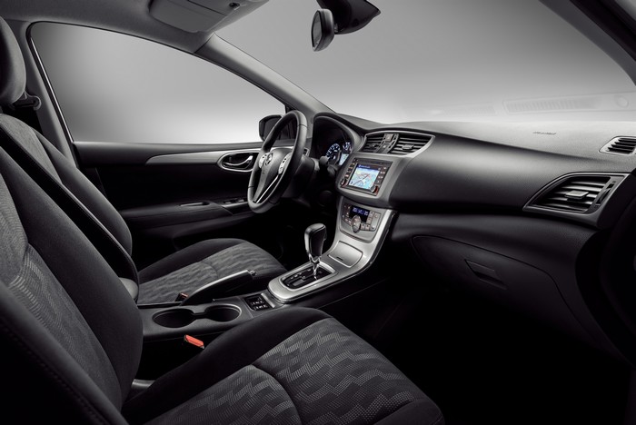 Nissan Tiida 2015