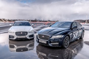 Компания Jaguar Land Rover представила совершенно новый Jaguar XF