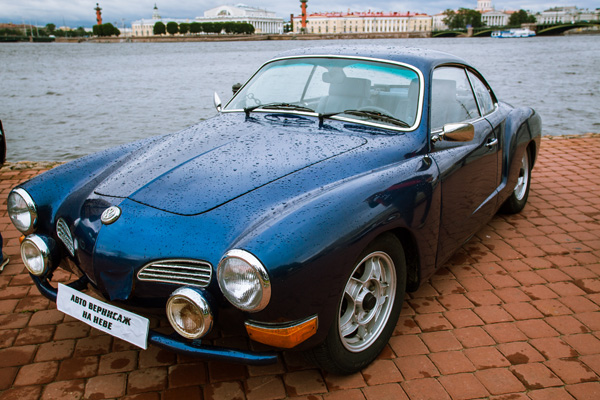 АвтоВернисаж на Неве