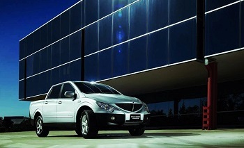 SsangYong откроет три склада запчастей в России