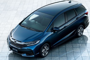 В Японии стартовали продажи нового универсала Honda Shuttle