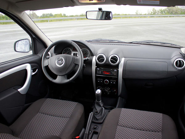 Lada Largus  