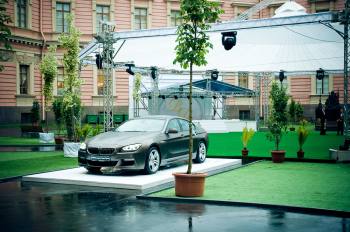 23 июня 2012 года BMW Евросиб представил новый BMW 6 серии Гран Купе.