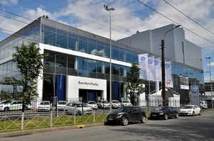 Официальных дилеров марки Volkswagen в Петербурге стало больше