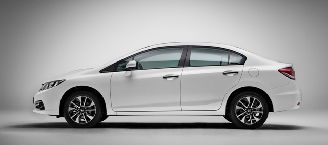 Honda Civic 4D 2014 модельного года