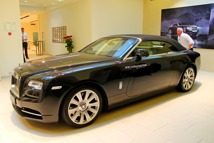 Rolls-Royce DAWN