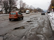 Дорожники будут отвечать за качество дорог рублем