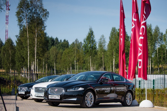 Jaguar Land Rover Day в коттеджном поселке Osko-Village