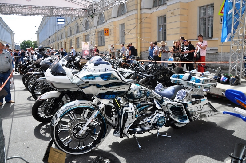 фестиваль St. Petersburg Harley® Days