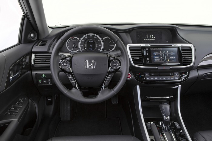 Honda Accord 2016 модельного года