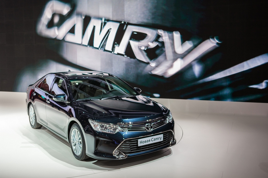 Toyota Camry 2015