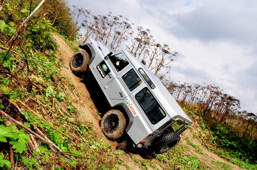 Land Rover Defender