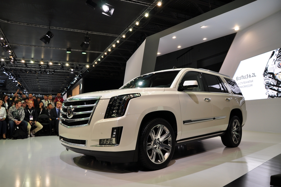 Cadillac Escalade 2015 года