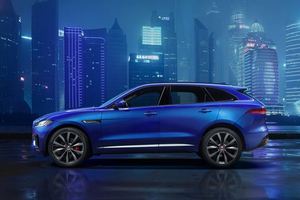 Jaguar обнародовал фото кроссовера F-Pace