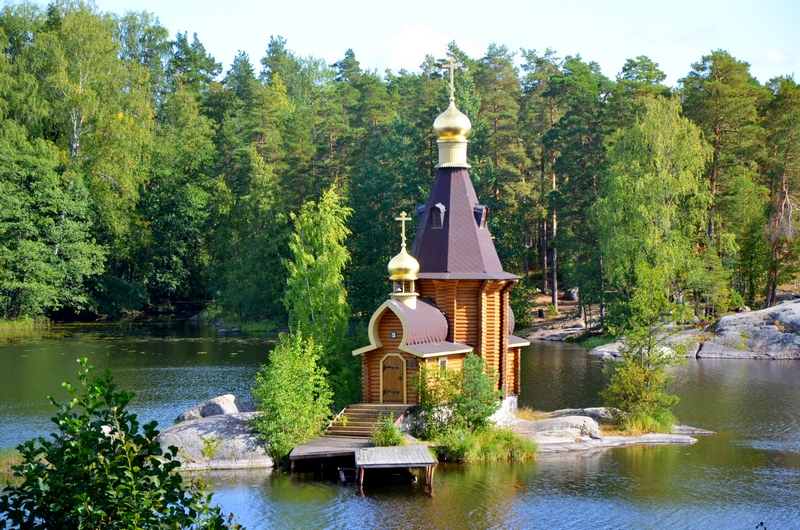 Церковь на воде Андрея Первозванного в деревне Васильево