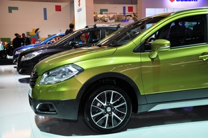 Suzuki поднимает цены на автомобили в России