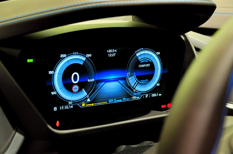   BMW i8