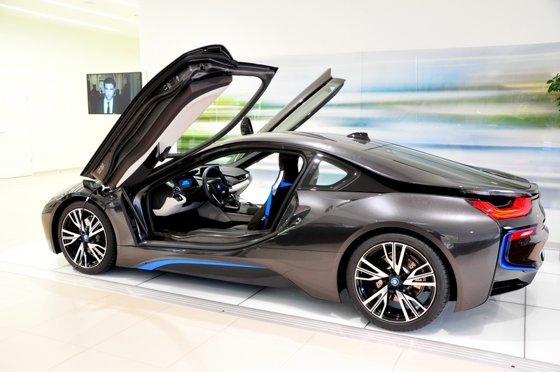 BMW i8