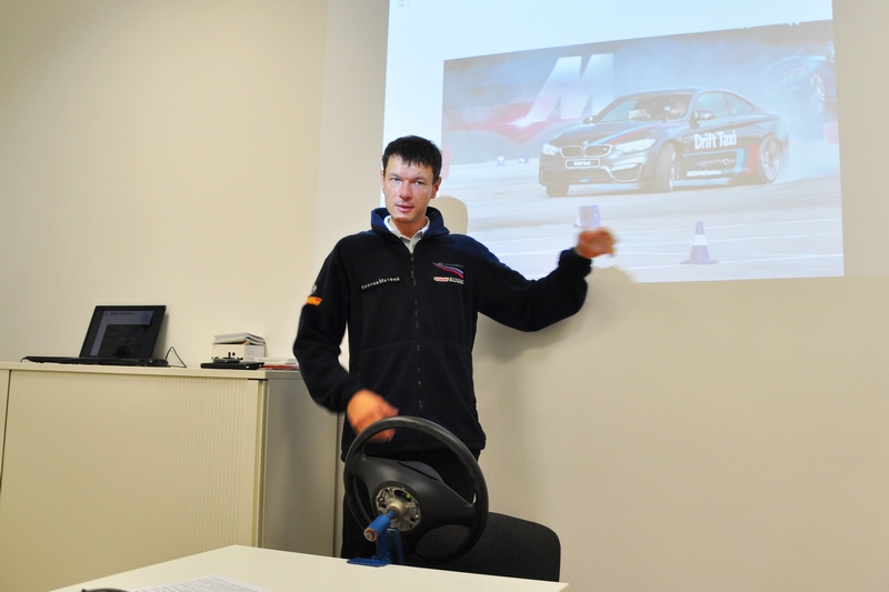 Алексей Козлов инструктор Центра водительского мастерства BMW