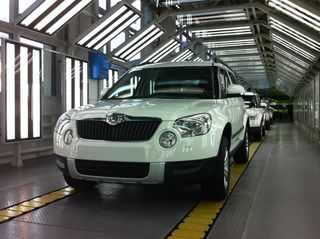 C конвейера ГАЗа сошли первые кроссоверы Skoda Yeti