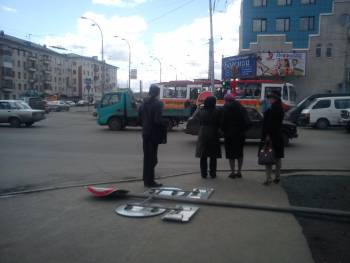 Водитель отсудил 242 400 рублей за отсутствие знаков на дороге
