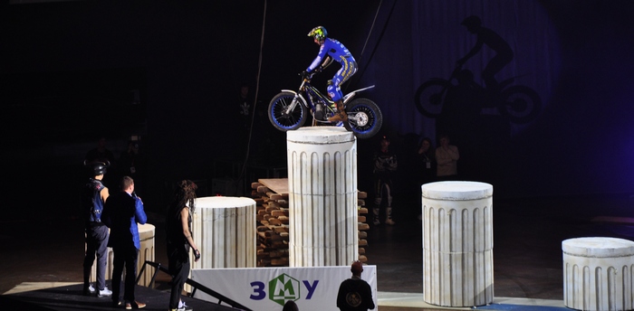 Mototrial Indoor Show