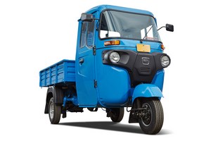 Bajaj Auto Ltd выведет на российский рынок дизельный трицикл