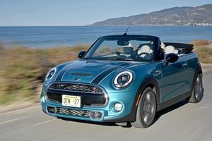 К началу лета в Россию приедет MINI - кабриолет