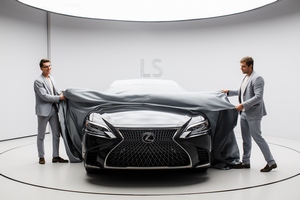 Состоялась российская премьера Lexus LS пятого поколения