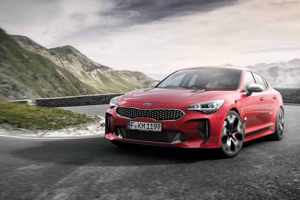 Kia Stinger /Фото №2/