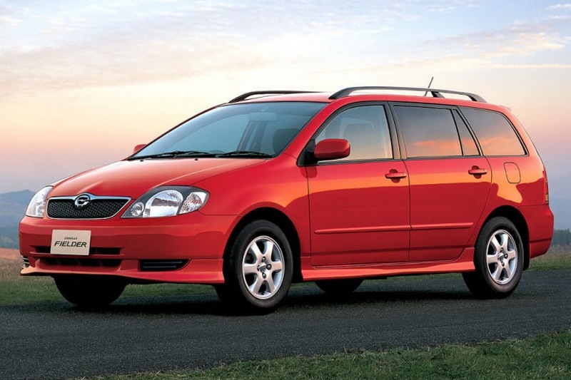 Toyota Corolla Fielder /Фото №2/