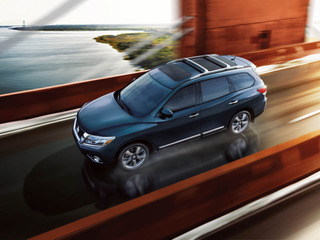 Новый Nissan Pathfinder 2013 избавился от рамной конструкции