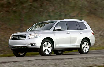 Новый Toyota Highlander построили на базе Camry