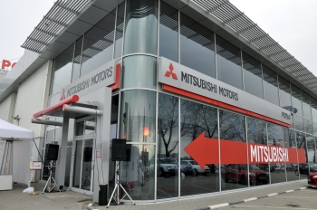 Открытие нового дилерского центра «РОЛЬФ Октябрьская» Mitsubishi