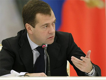 Медведев раскритиковал законопроект о передаче техосмотра частным компаниям