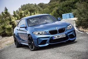 BMW официально представила купе M2