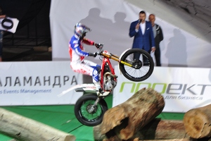 В Петербурге прошел Mototrial Indoor Show