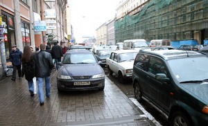 Водитель из Петербурга сел на пять суток за не оплаченый штраф