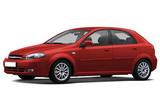 Chevrolet Lacetti красный хэтчбек спереди