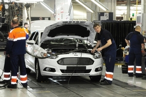Ford может закрыть заводы в России