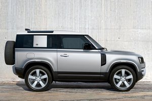 Стали известны цены на новый Land Rover Defender