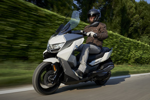 BMW Motorrad представил новый C 400 GT